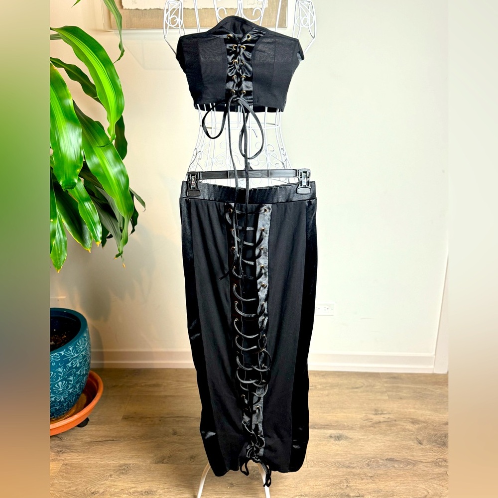 Woman Black Maxi Skirt and Bandeau by MI558 Los Angeles size Medium